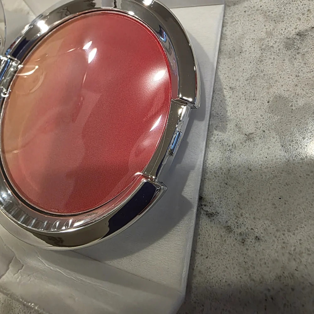 It Comestics CC + Ombré Radiance Blush Coral Flush Color Correcting NEW!